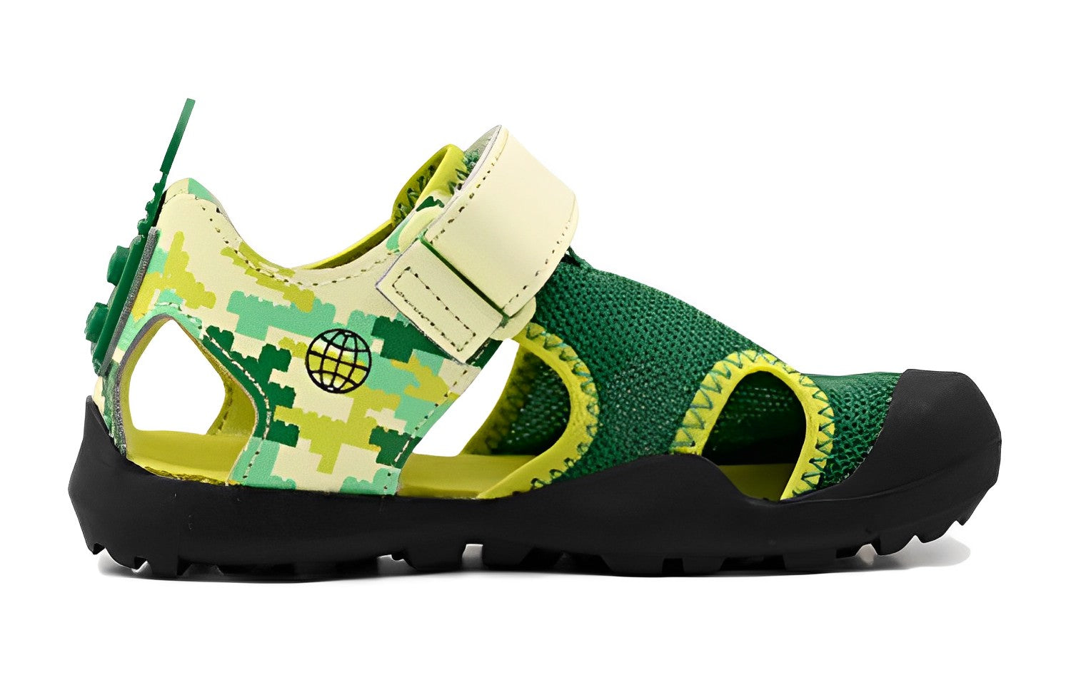 (GS) adidas x LEGO Terrex Captain Toey 'Core Green Glow' HQ5847