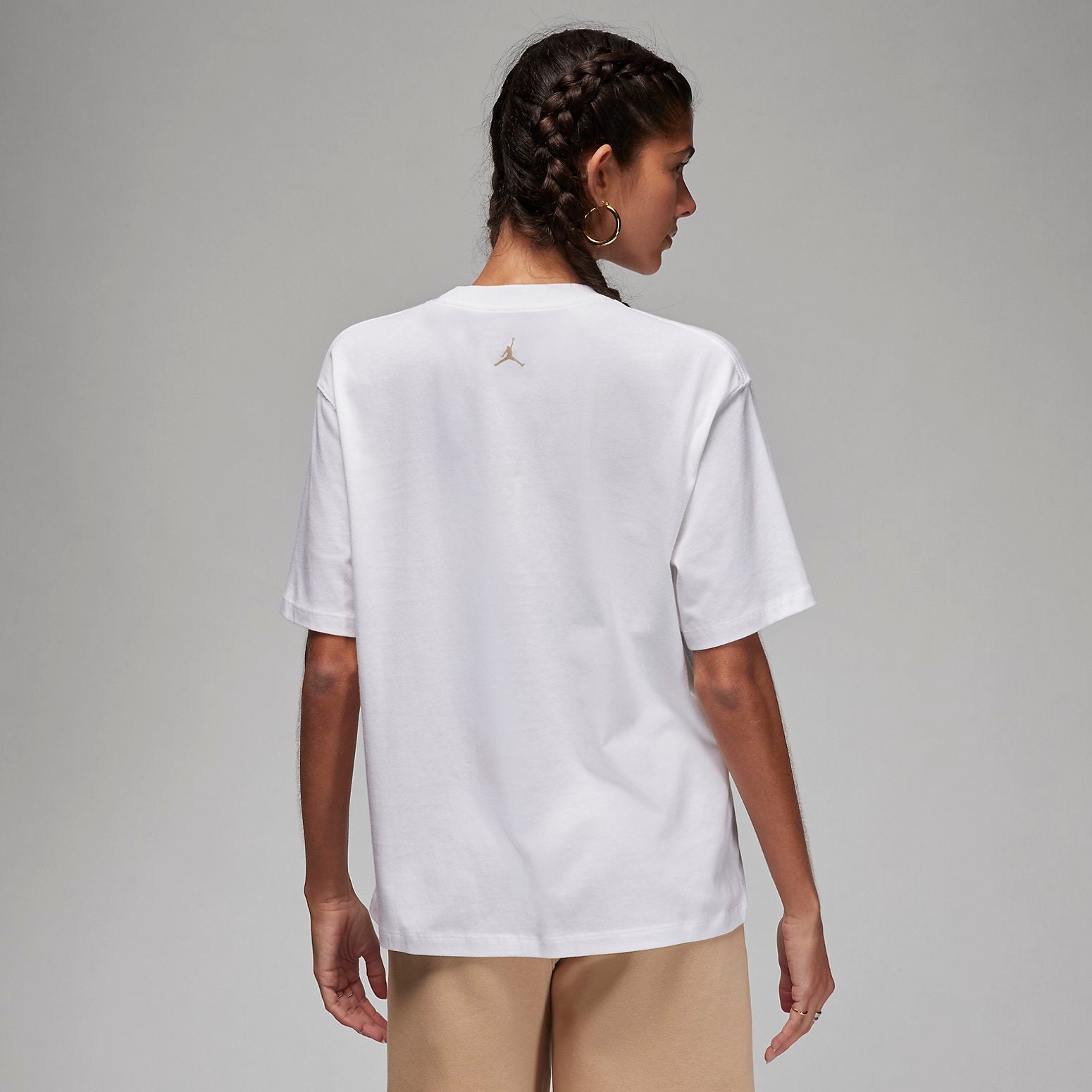 (WMNS) Air Jordan Graphic T-Shirt 'White' FD7244-100