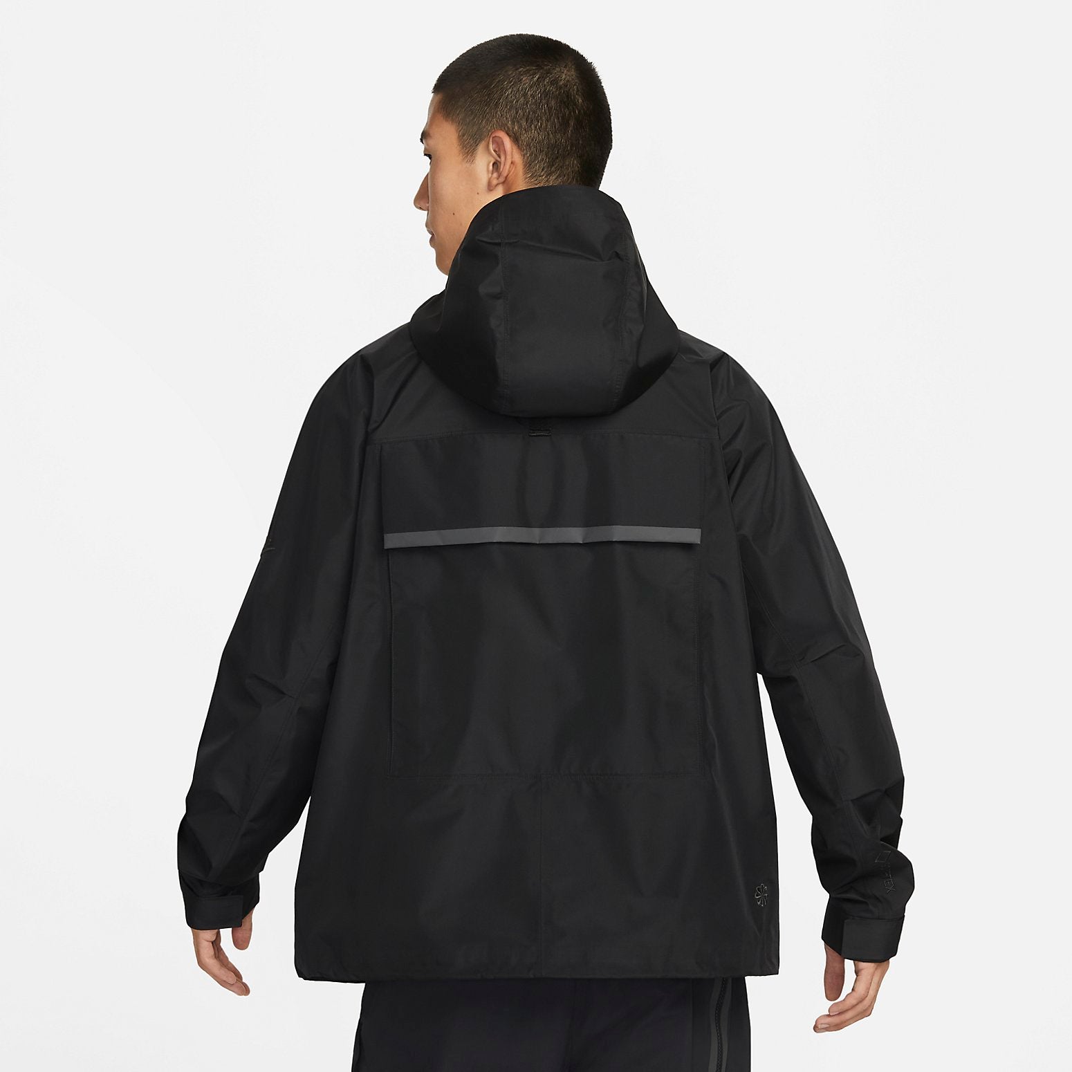 Nike Sportswear Storm-FIT ADV Tech Pack GTX Jacket Asia Sizing 'Black' DQ4273-010