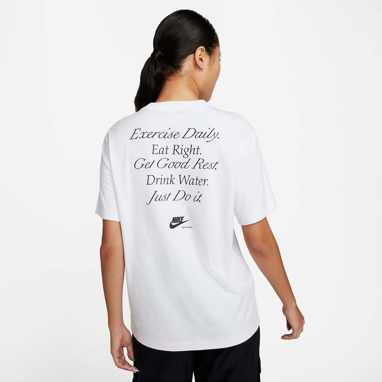 (WMNS) Nike Sportswear Boyfriend T-shirt 'White Black' DR9025-100