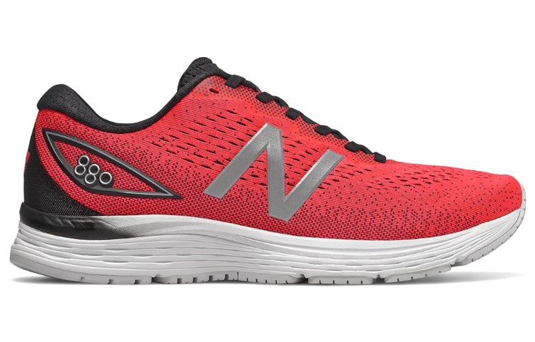 New Balance 880v9 Red M880RW9
