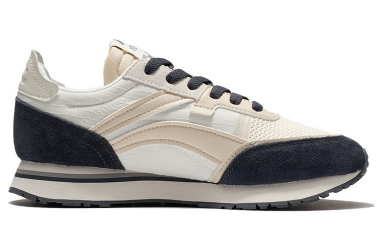 (WMNS) Li-Ning ChengFeng 'Grey Black' AGCR196-13