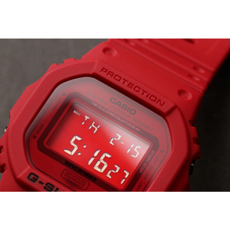 CASIO G-Shock Square 'Red' DW-5635C-4