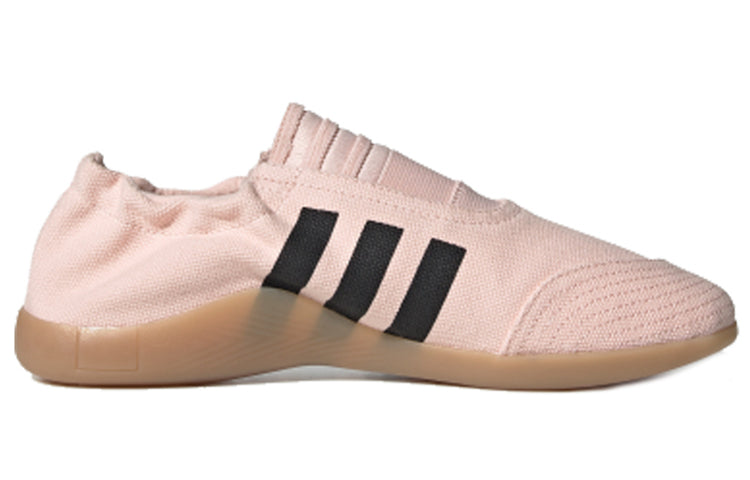 (WMNS) adidas Taekwondo 'Icey Pink Core Black' EE4687