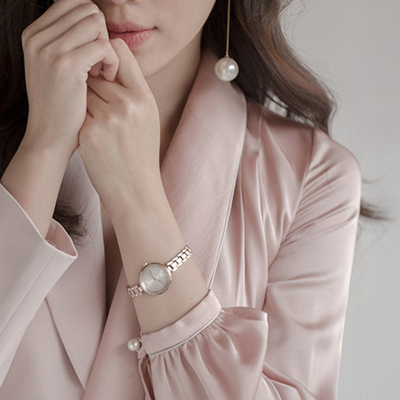 CASIO SHEEN Stainless Steel Strap Solar Powered Quartz Waterproof Sapphire Crystal Rose Gold Analog SHS-D200CG-4APR