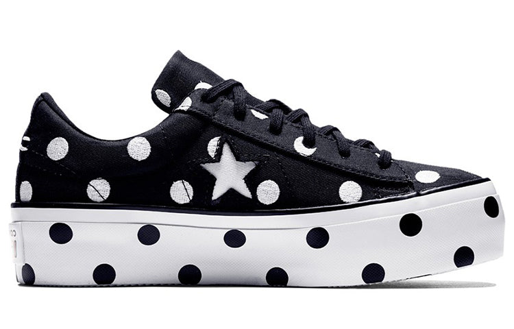 (WMNS) Converse One Star Platform Ox 'Black White' 560695C