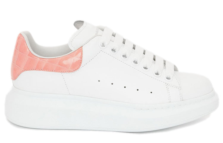 (WMNS) Alexander McQueen Oversized Sneaker 'White Pastel Pink Crocodile' 553770WIAF89414