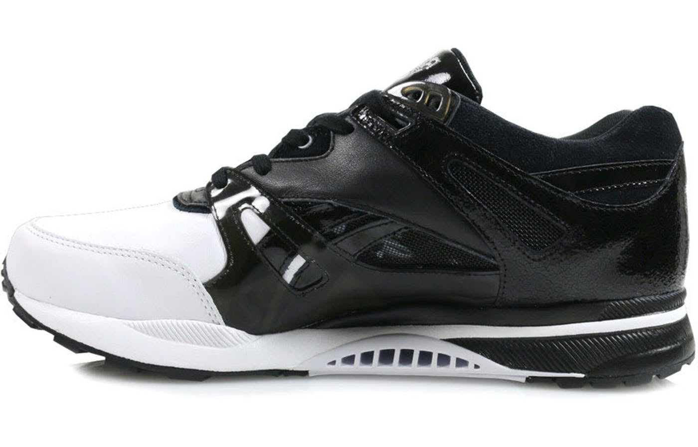 Reebok J-01 x Ventilator CNT M48581