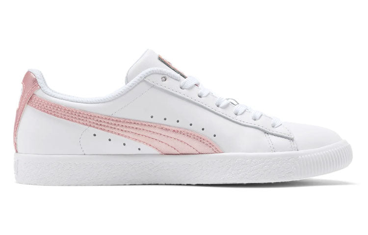 (WMNS) PUMA Clyde NYC Shoes White 372311-01