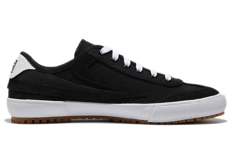 FILA Unisex Light Low-Top Sneakers Black 1XM01594D_001