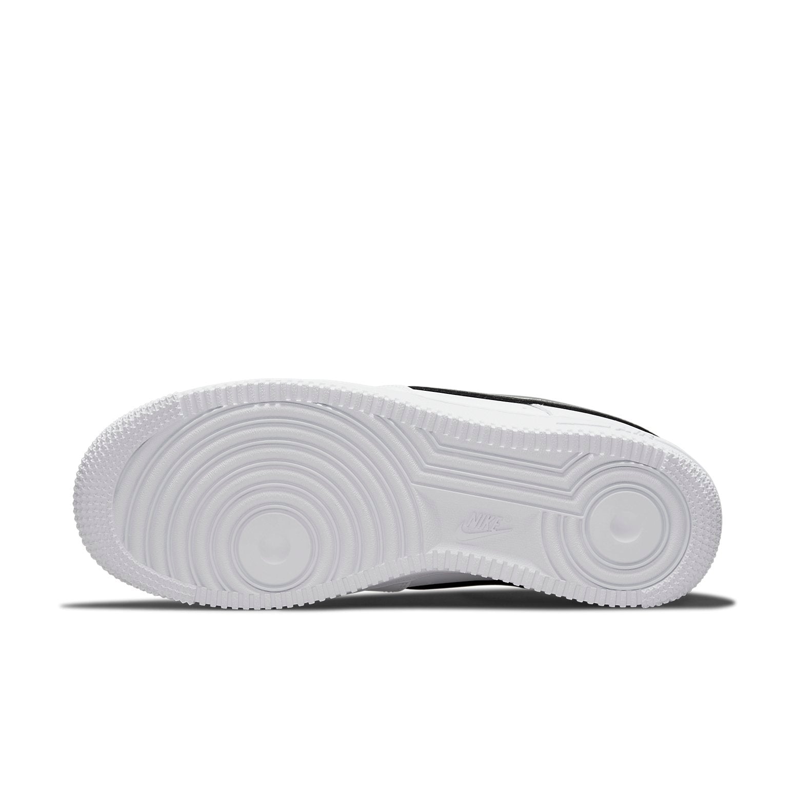 (WMNS) Nike Air Force 1 '07 Essential 'White Metallic Silver' DD1523-100