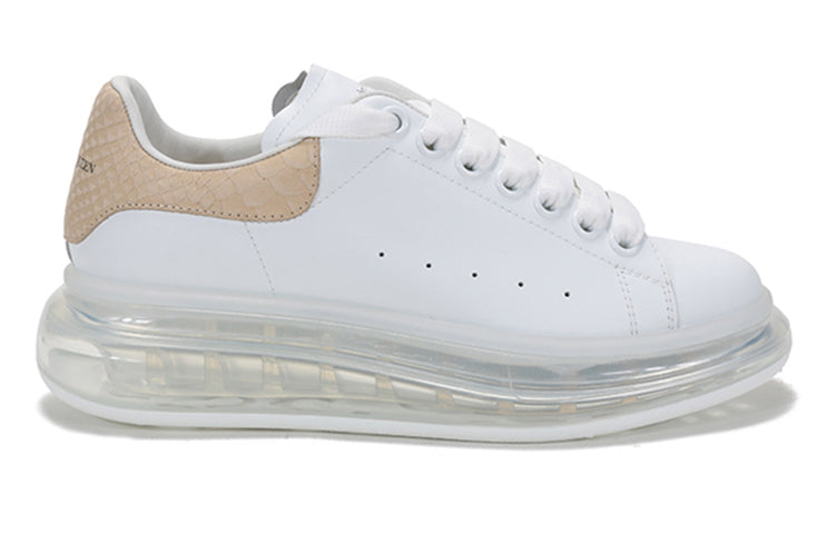 (WMNS) Alexander McQueen Clear Sole Oversized Sneaker 'Beige Embossed Suede Crocodile' 650796WHZ4V9728
