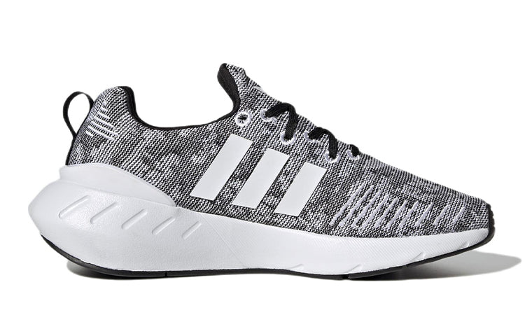 (GS) adidas originals Swift Run 22 'White Black' GZ1554