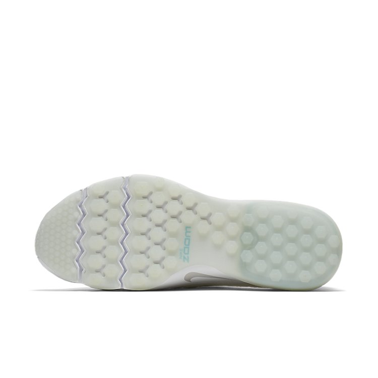 (WMNS) Nike Air Zoom Fearless FK Reflect 'White' 922875-100