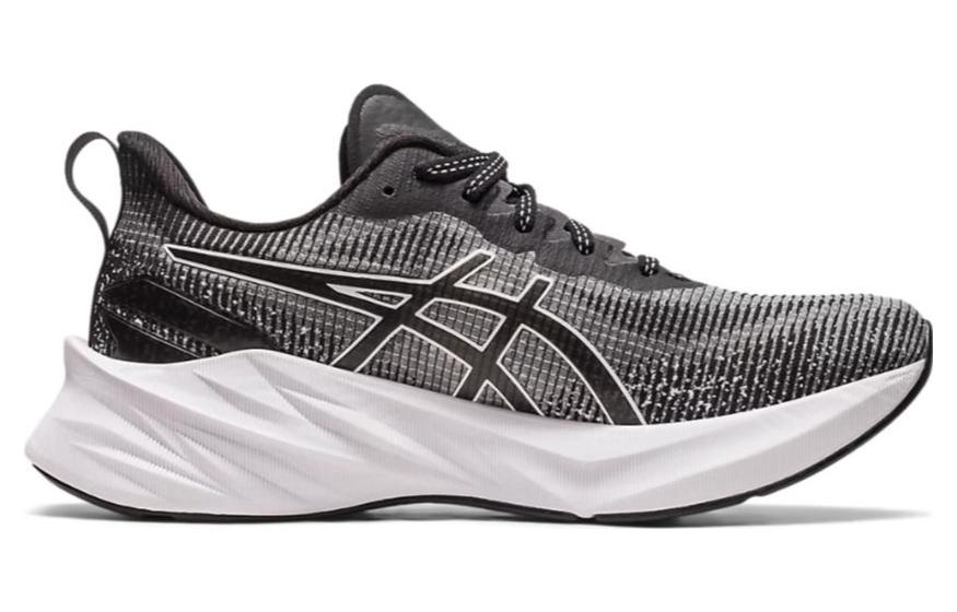 (WMNS) ASICS Novablast 3 LE 'White Black' 1012B410-100