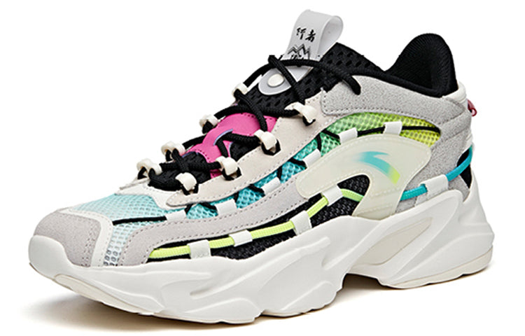 (WMNS) ANTA Walker Low 'Black White Blue' 122028889-3
