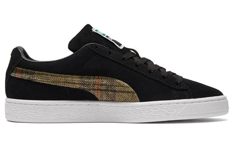 PUMA Unisex Suede Classic Flannel Sneakers Black 384605-01