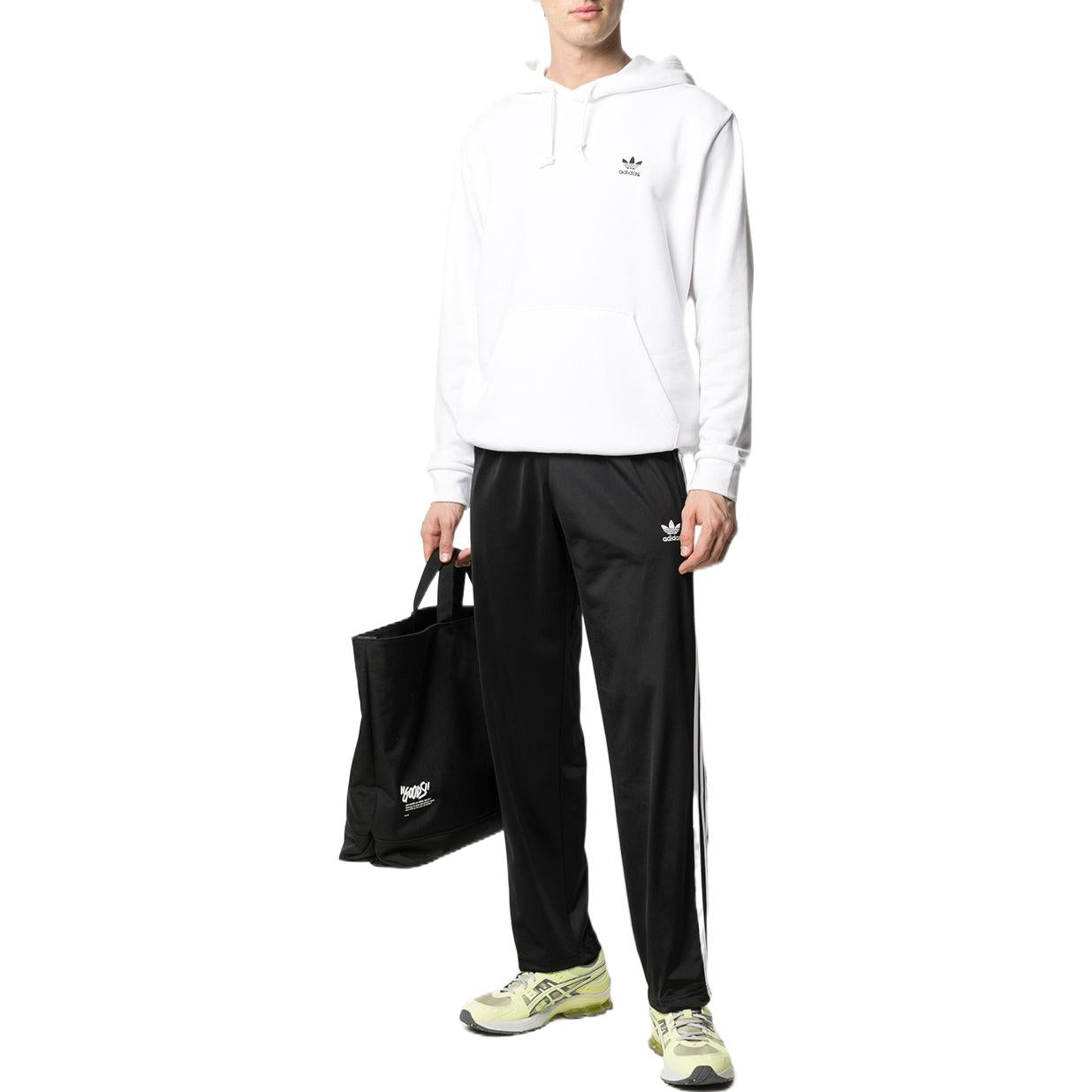 adidas originals Logo GP0931