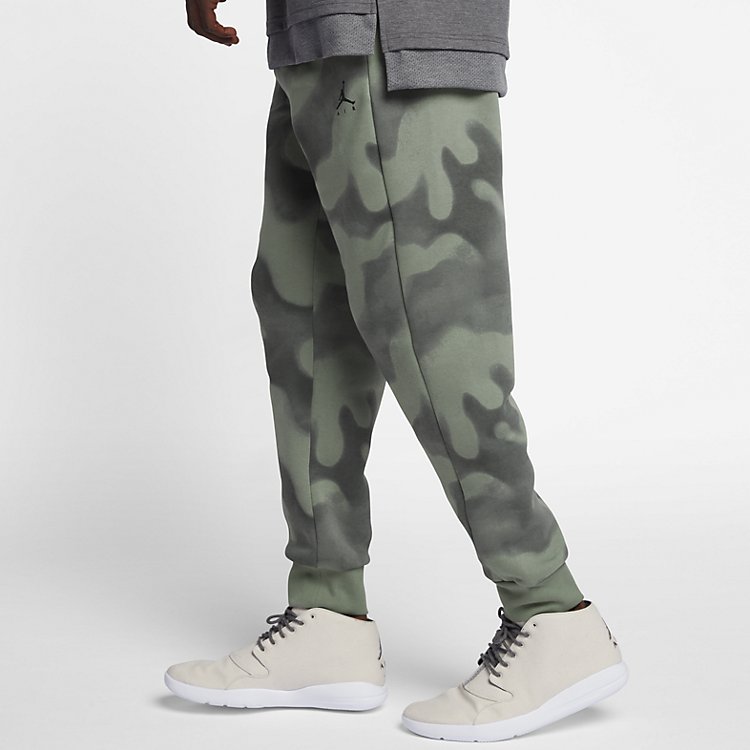 Apparel Pants Men Nike P51 Flight Fleece 860358-018