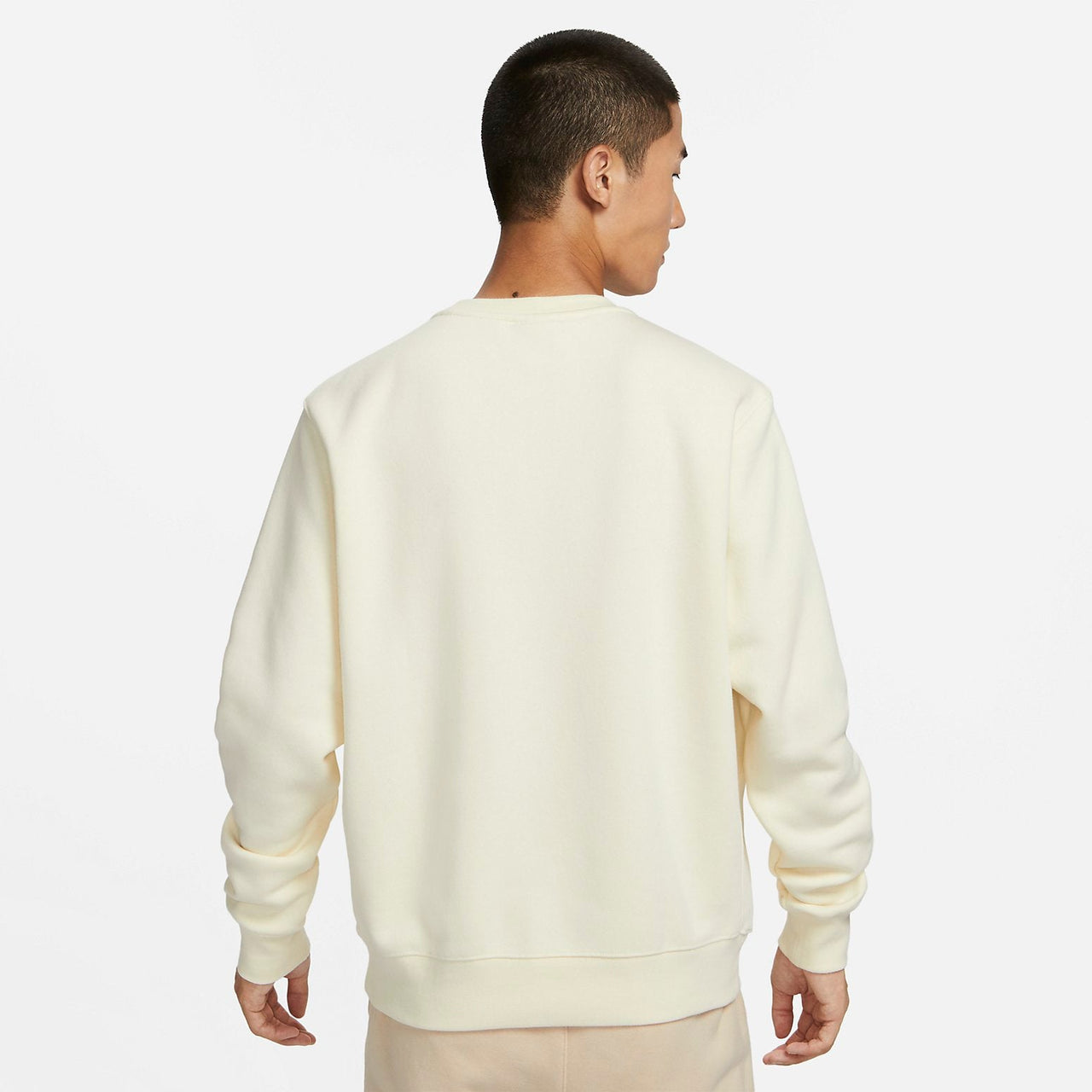 Nike Sportswear Club Fleece Crew Sweatshirt Asia Sizing 'White' FB8436-113