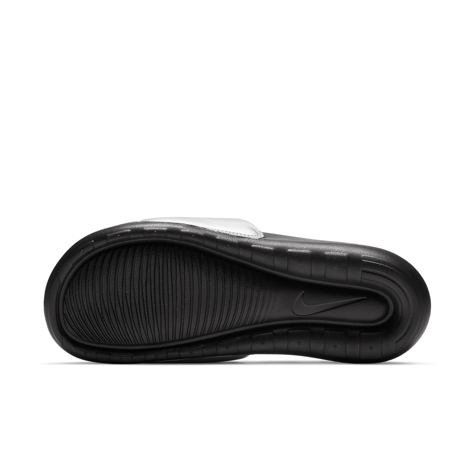 (WMNS) Nike Victori One Slide 'Black Metallic Silver' CN9677-006