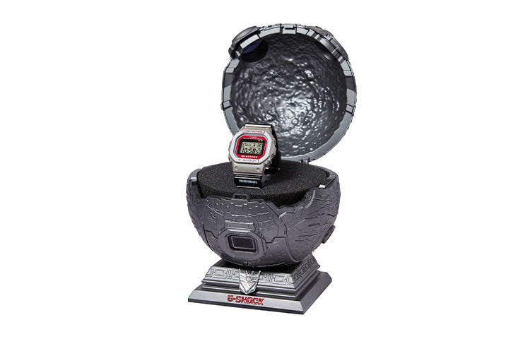 CASIO G-Shock Square 'Grey' DW-5600MEGA22-8PFT