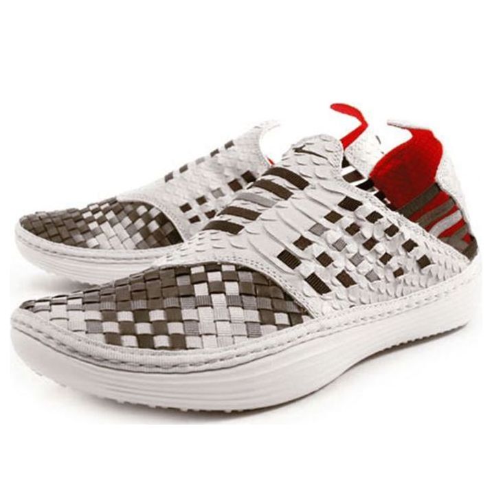 Nike Solarsoft Rache Premium Woven QS 586586-010