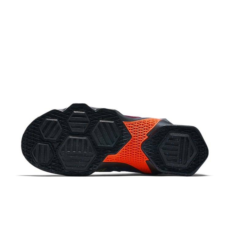 Nike LeBron 13 EP 'Akronite' 807220-008