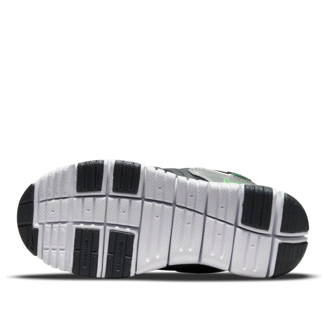 (PS) Nike Dynamo Free 'Black Dark Ash Metallic Chrome' 343738-028