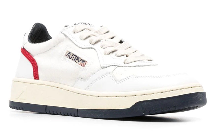 (WMNS) AUTRY Medalist Low Leather and Suede 'White Black and Red' AOLW-CE15