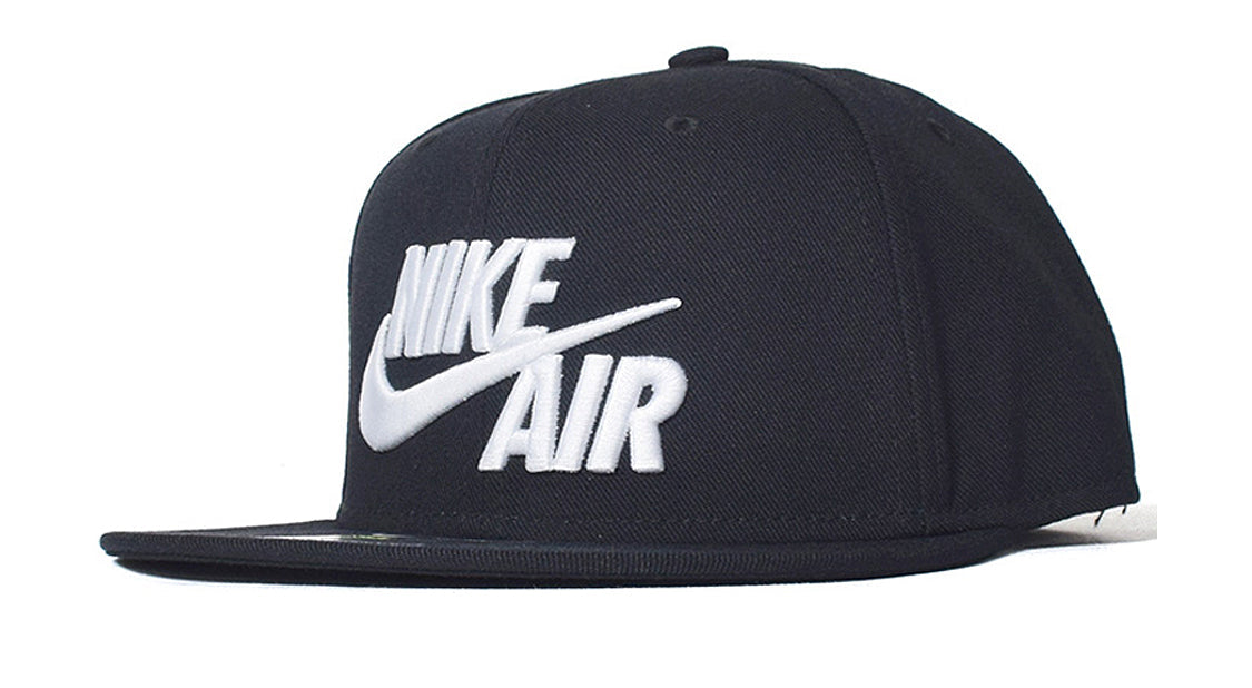 Nike Futura True 2 Snapback 'Black' 805063-010