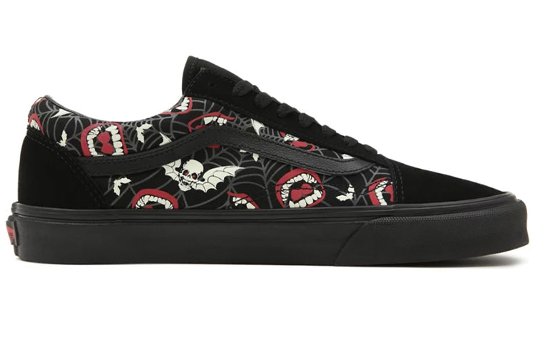 Vans Unisex Glow Frights Old Skool Sneakers Black/Red VN0A5KRF8MG