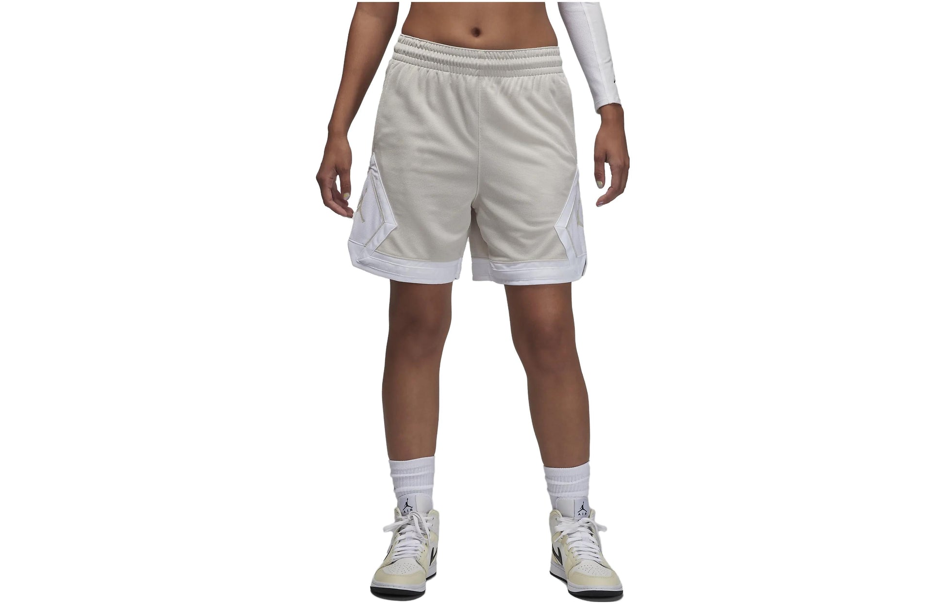 (WMNS) Air Jordan Sport Diamond Shorts 'Sand' FB4588-008