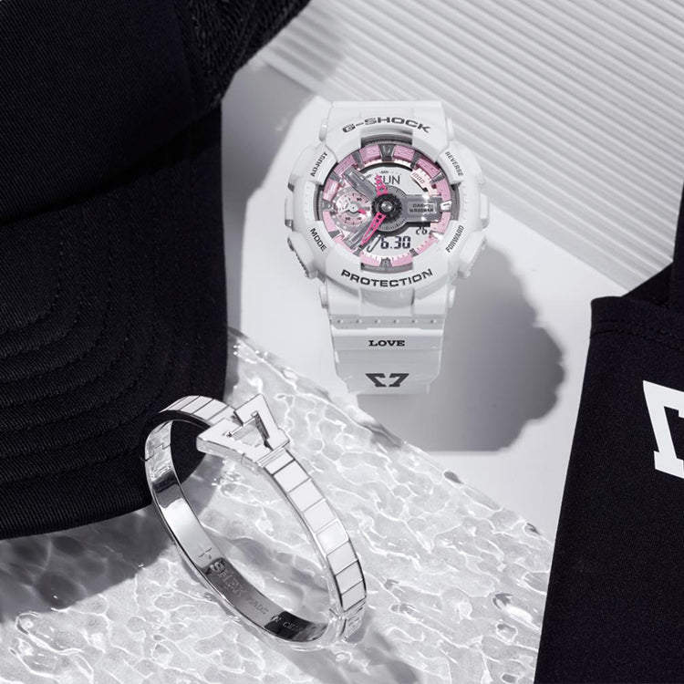 CASIO G-Shock Analog-Digital 'White' GMA-S110MP-7APRS
