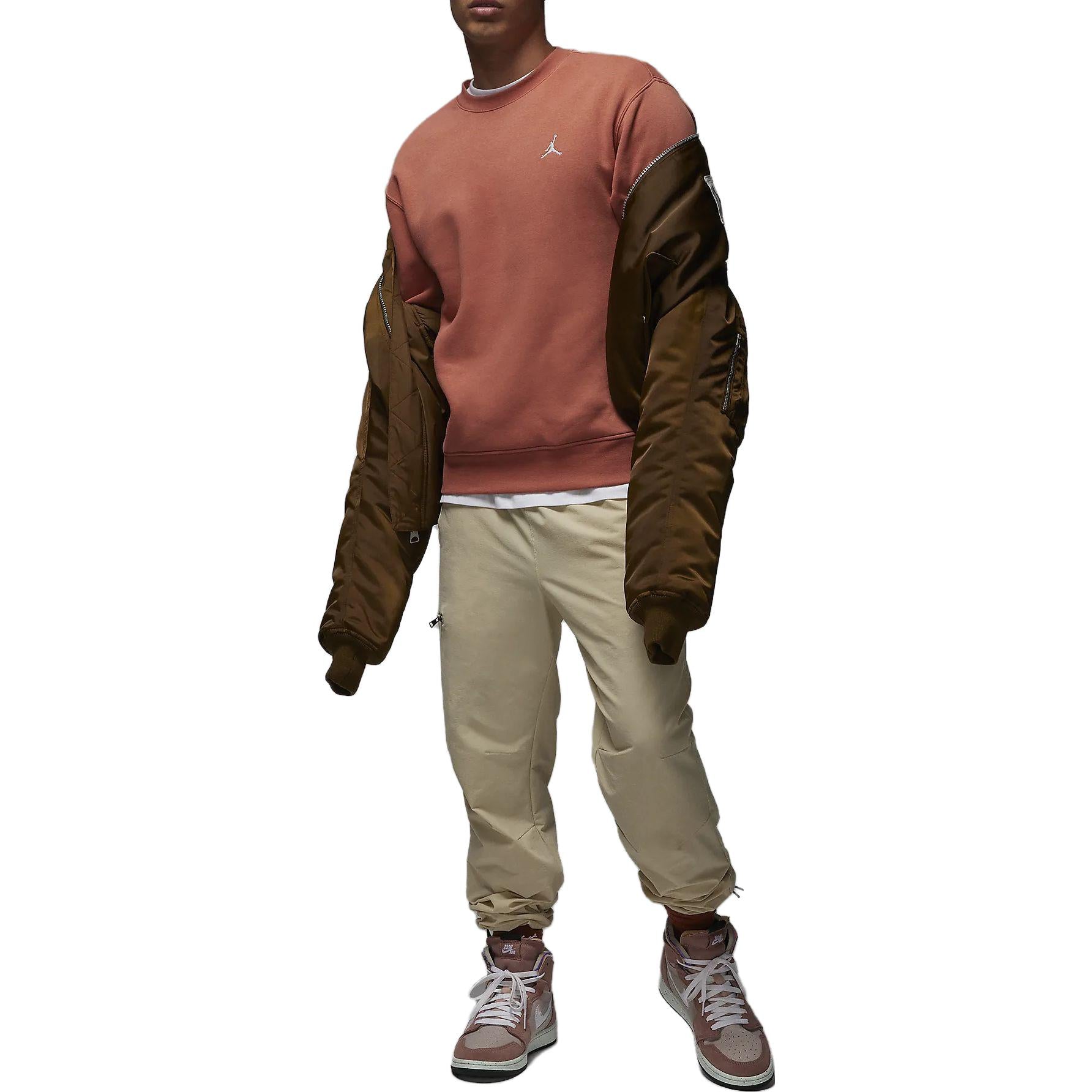 Air Jordan Essentials Logo Crew-Neck Sweatshirt 'Orange White' FJ7777-810