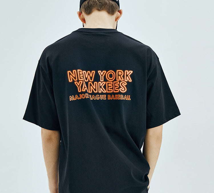 MLB Unisex NY New York Yankees Logo Printing Round-neck Tee Black 31TSN4031-50L