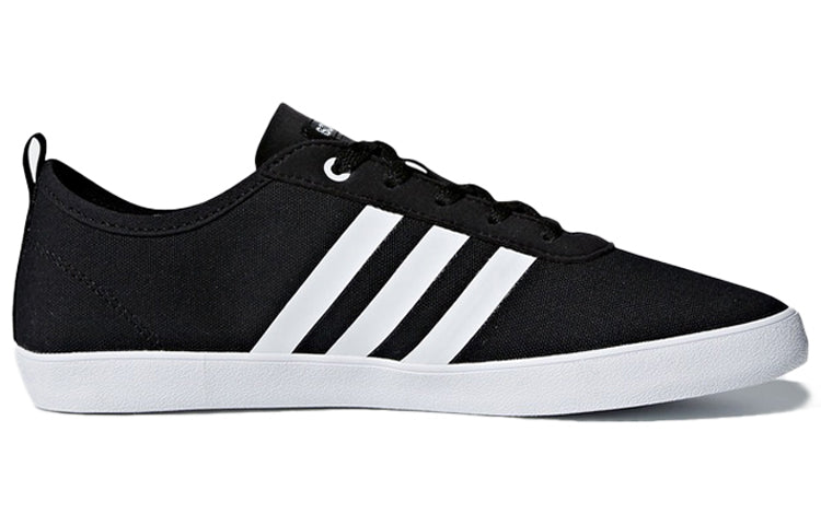 (WMNS) adidas QT Vulc 2.0 'Core Black' DB0152