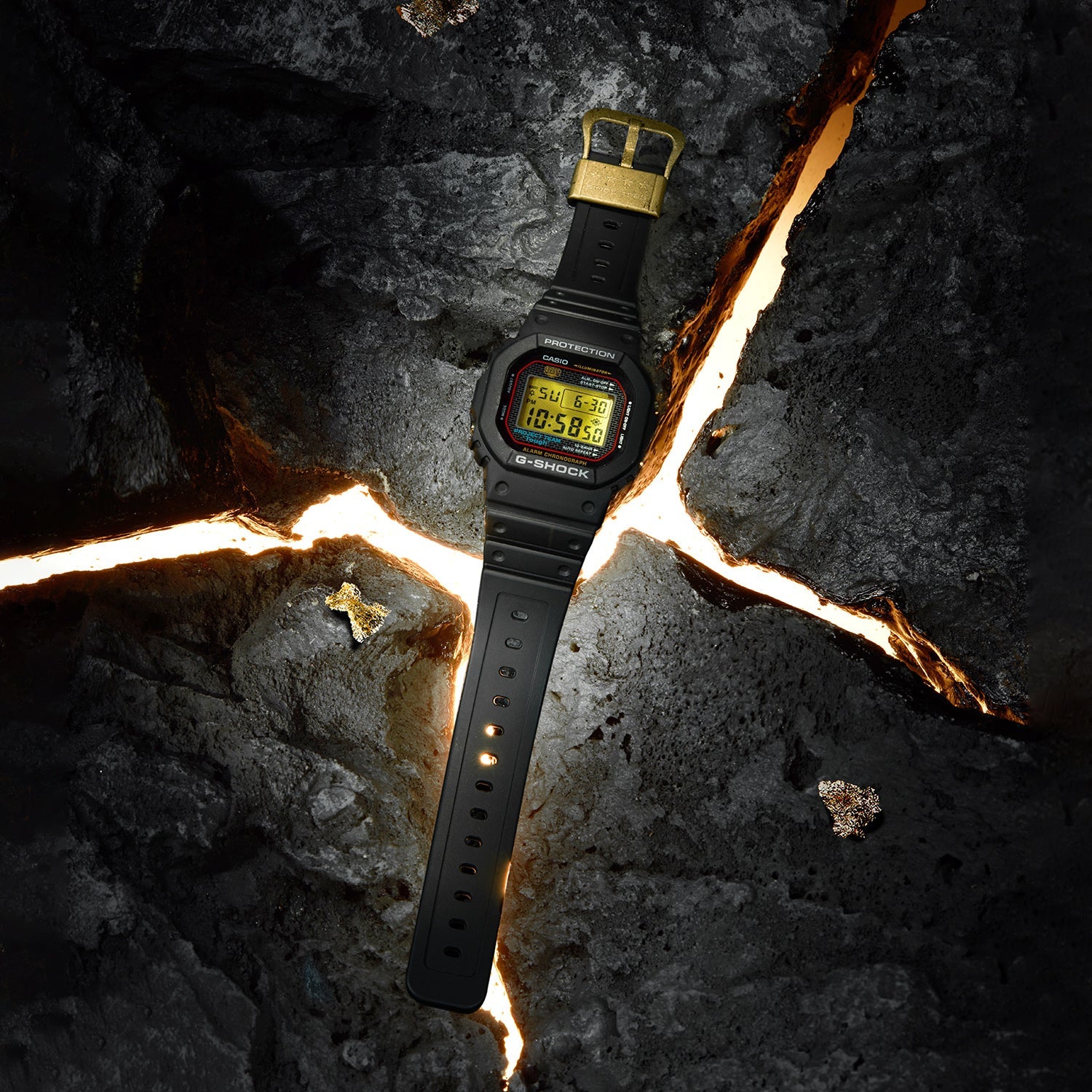 CASIO G-Shock Digital 'Black Gold' DW-5040PG-1PR