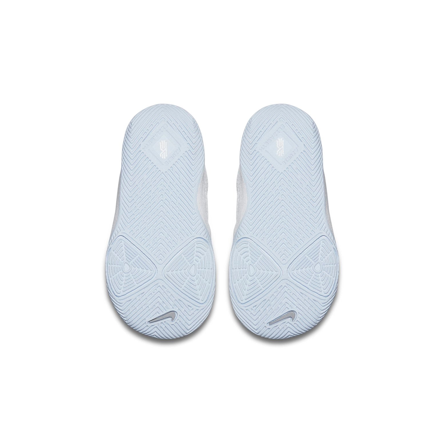 (TD) Nike Kyrie 3 'White Chrome' 869984-103