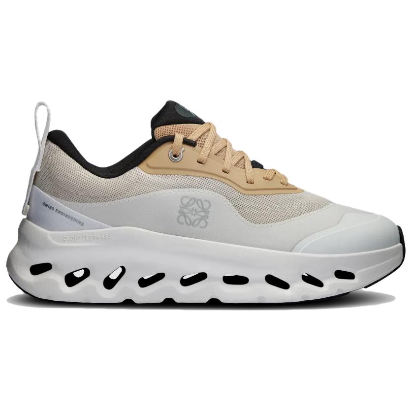On Running x LOEWE Cloudtilt 2 'Tan White' 3ME10692907