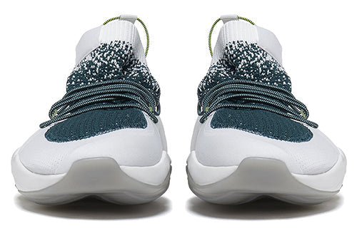 Reebok DMX Fusion HC in White CM9623