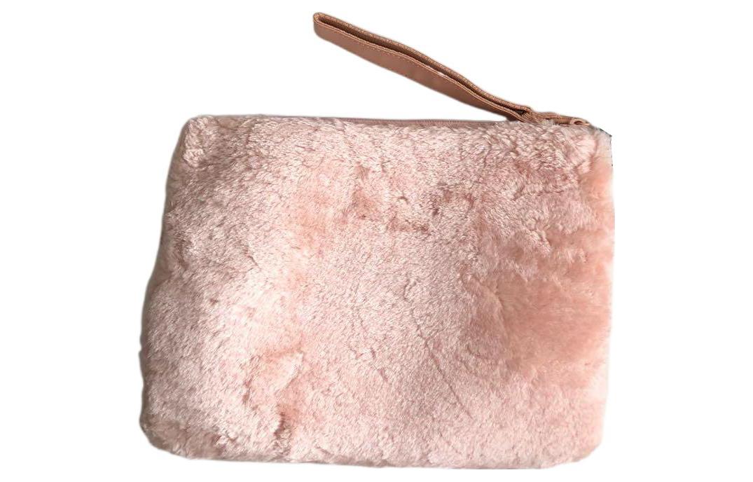(WMNS) PUMA Furry Pouch 'Pink' 075112-03