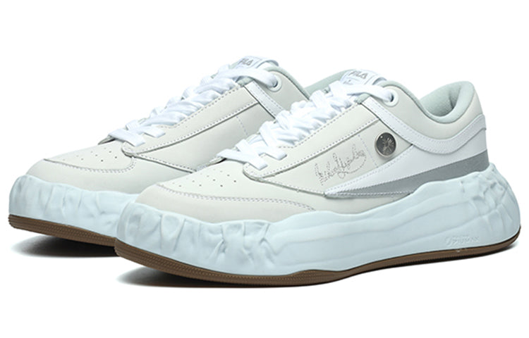 (WMNS) FILA FM-15 Sneakers White F12W214201FWT