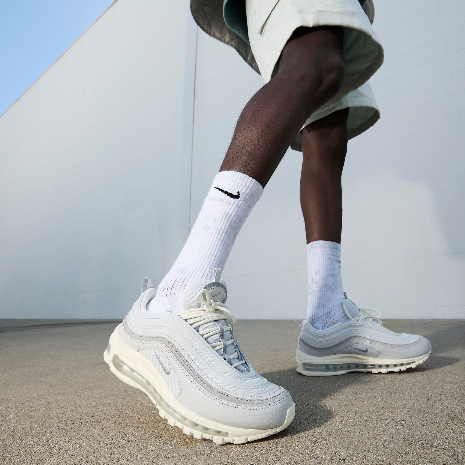 Nike Air Max 97 'Pure Platinum Wolf Grey Sail' DZ2629-001