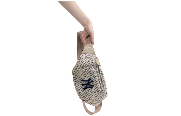 MLB Monogram Series Retro Full Print NY New York Yankees Casual Classic fanny pack White 32BGC9941-50I