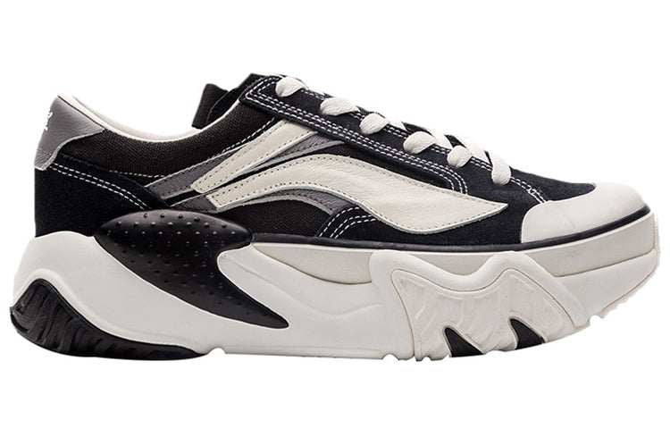 (WMNS) Li-Ning Wave HBRD 'Black White' AGCP378-7