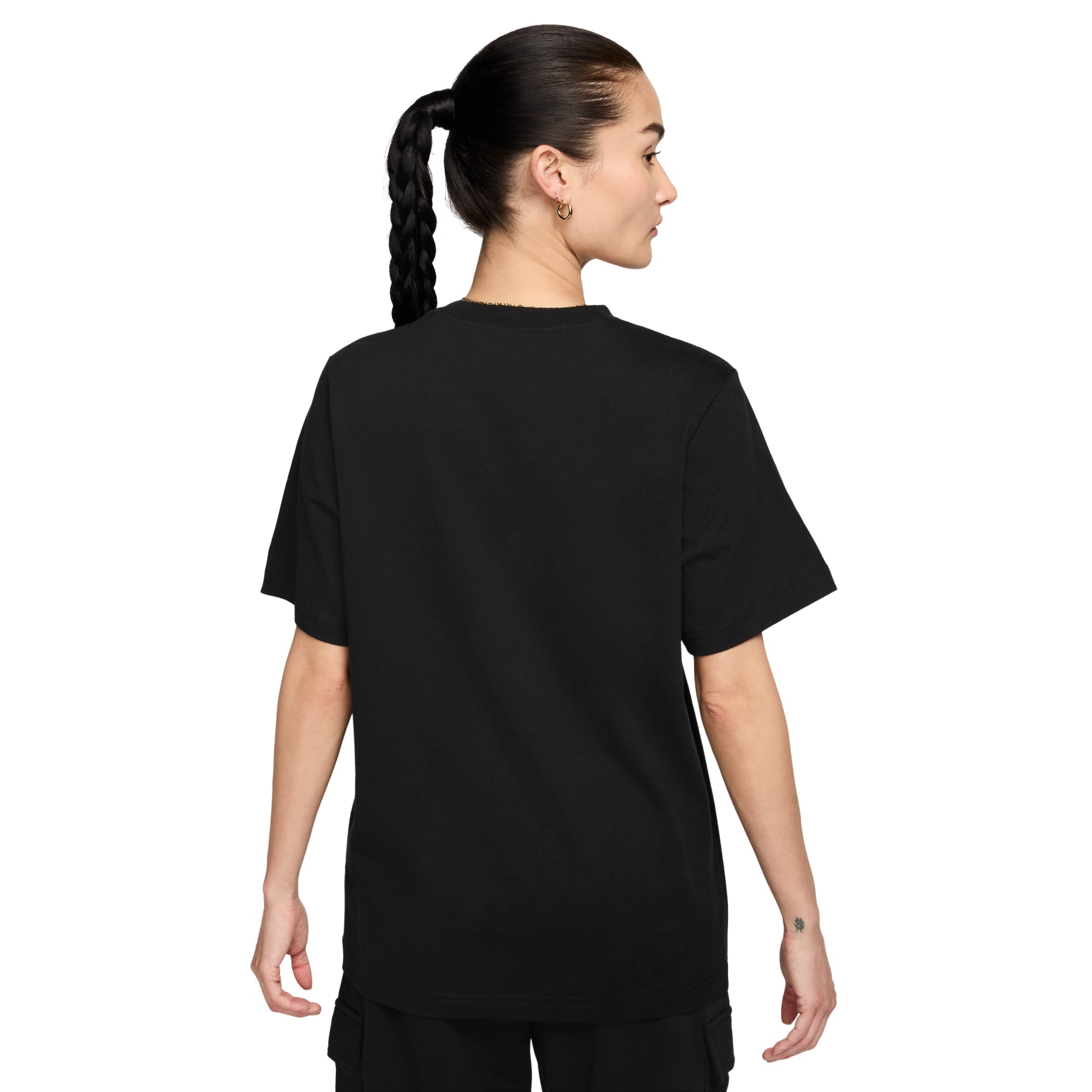 (WMNS) Nike Sportswear Small Swoosh T-shirt Asia Sizing 'Black' FD4150-010