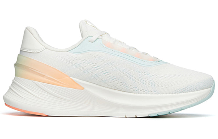 (WMNS) ANTA Running Series Sneakers 'White Blue Melon' 122215556-5
