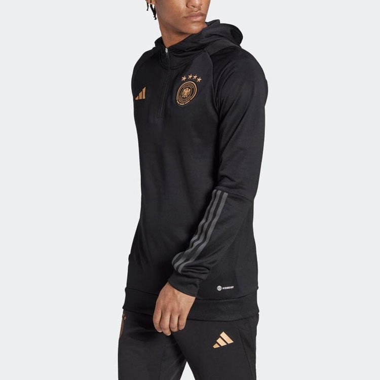 adidas Logo HF3985