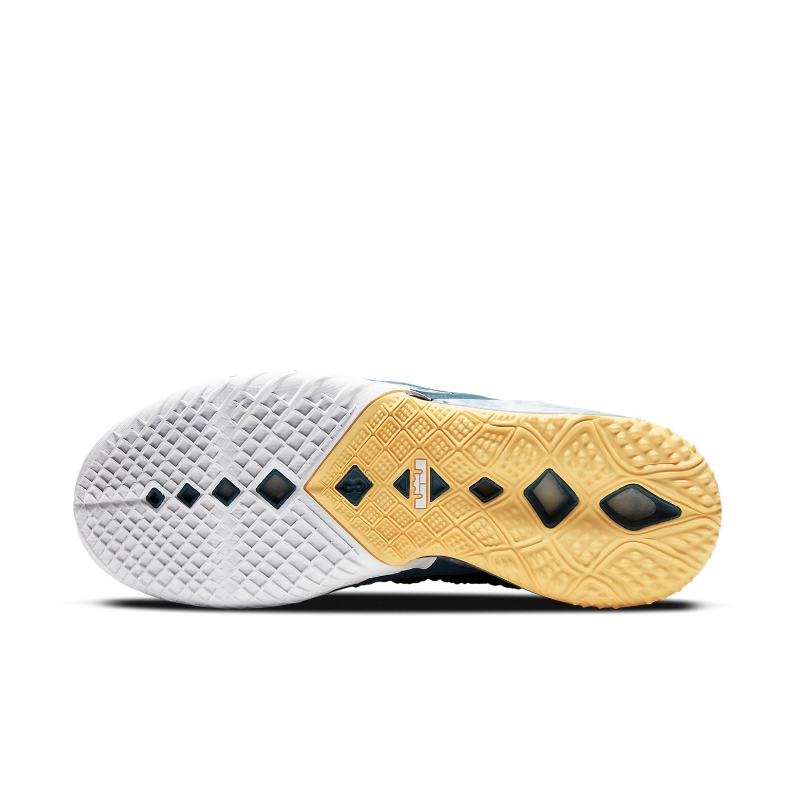 Nike LeBron 18 'Reflections' DB8148-003